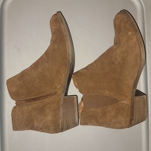 Kensie Brown suede ankle boots